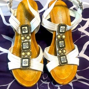 Vyze Glitter Sandals